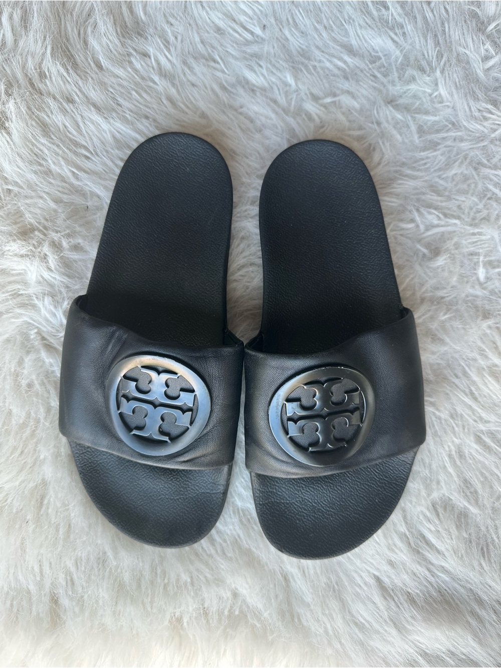 Tory Burch women’s Black Leather double T Logo Lina Slide Sandals 7